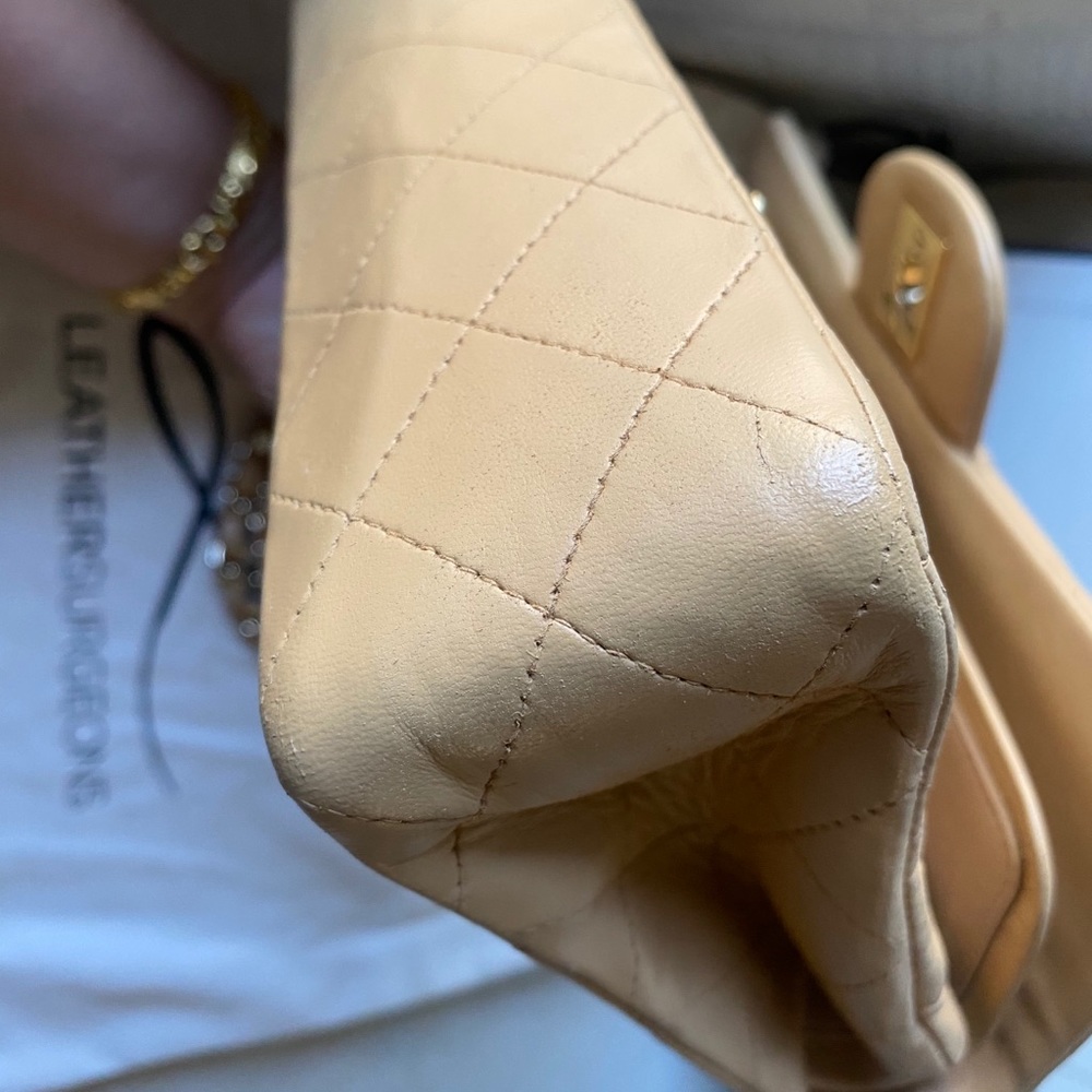 Med double flap Chanel bag🎈SOLD🎈 - Picture 2 of 10